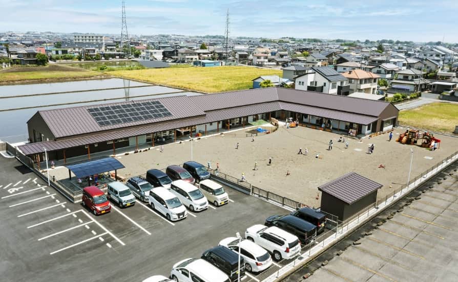 ドローンによる迫力の空撮写真